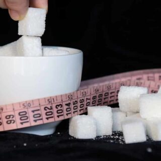 糖質制限ダイエットは死亡リスクが高くなる