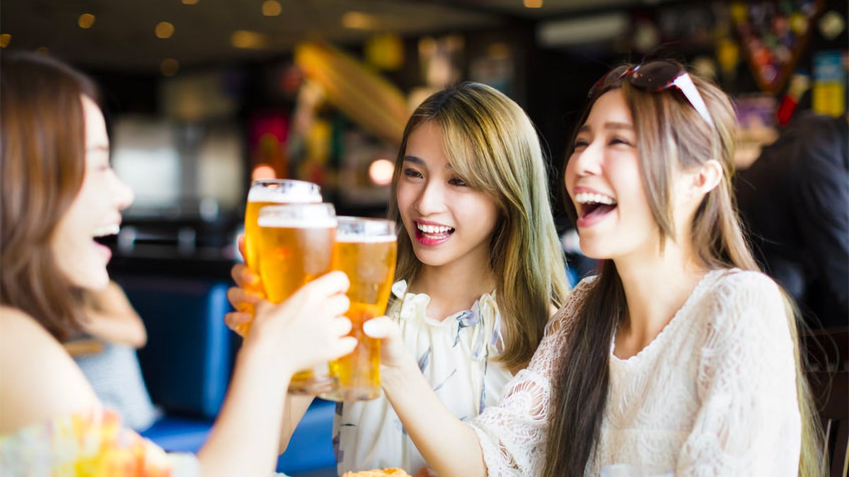 今まで注目されていませんでしたが、女性も飲酒量が増えると脳卒中リスクが２．３倍という結果がでました