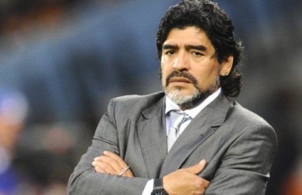 Maradona1-640x480_jpg__640×425_