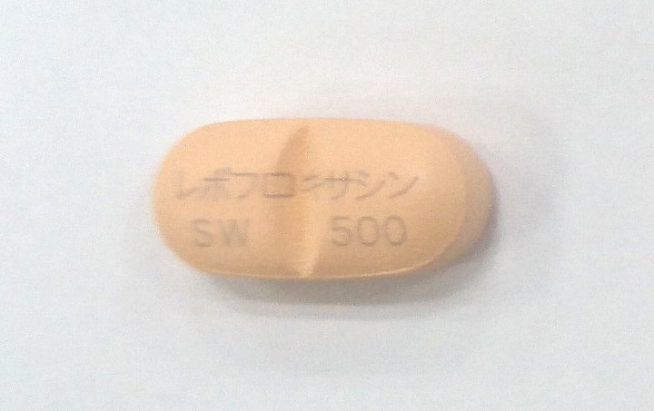 レボフロキサシン1錠